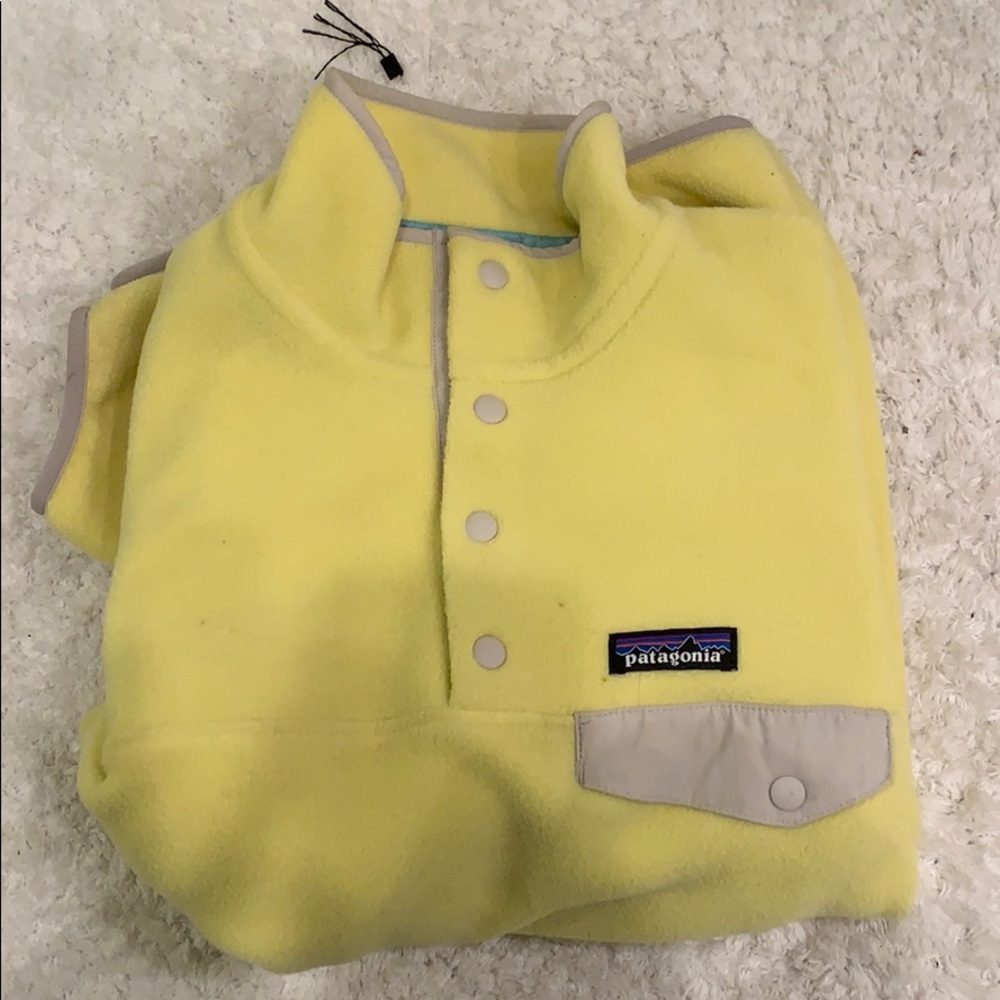 Yellow  Patagonia fleece pullover size small